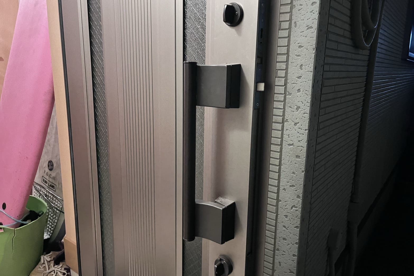 解錠後の玄関の鍵（室内側から解錠）