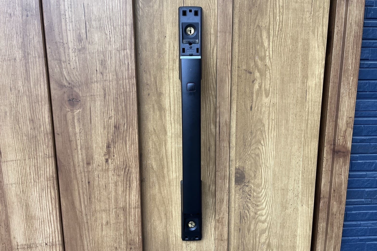 交換後の玄関の鍵【ALPHA】（ディンプルキー）