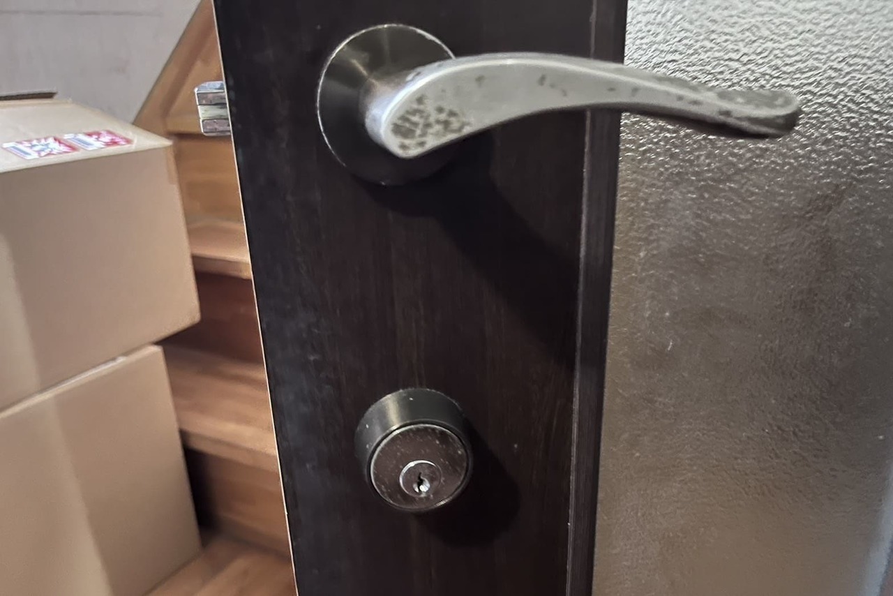 平塚市にて室内扉の鍵交換のご依頼【GOAL】（チューブラ錠）（ピンシリンダー）