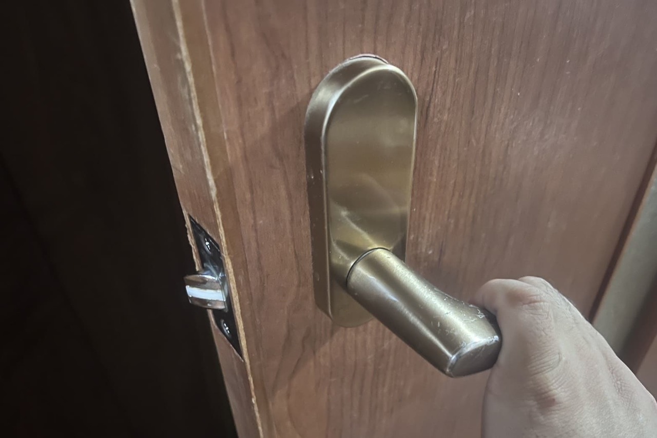 茅ヶ崎市にてトイレの鍵（ラッチ）交換のご依頼【GIKEN】（ラッチ）