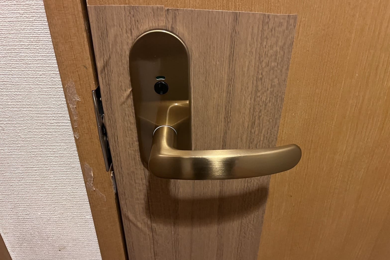 交換後の室内扉の鍵【NAGASAWA】（表示錠）