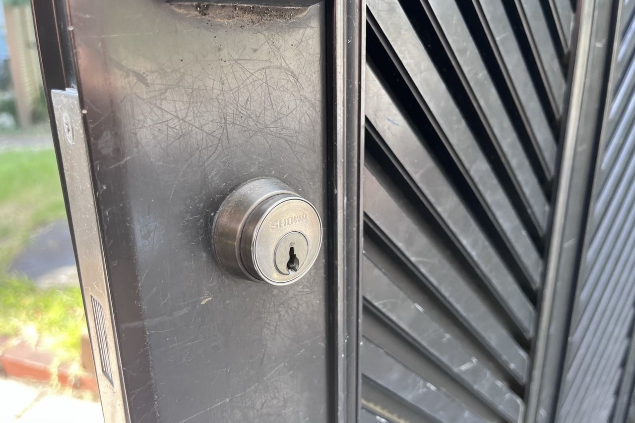 中郡大磯町にて門扉の鍵交換のご依頼【GOAL】（刻みキー）