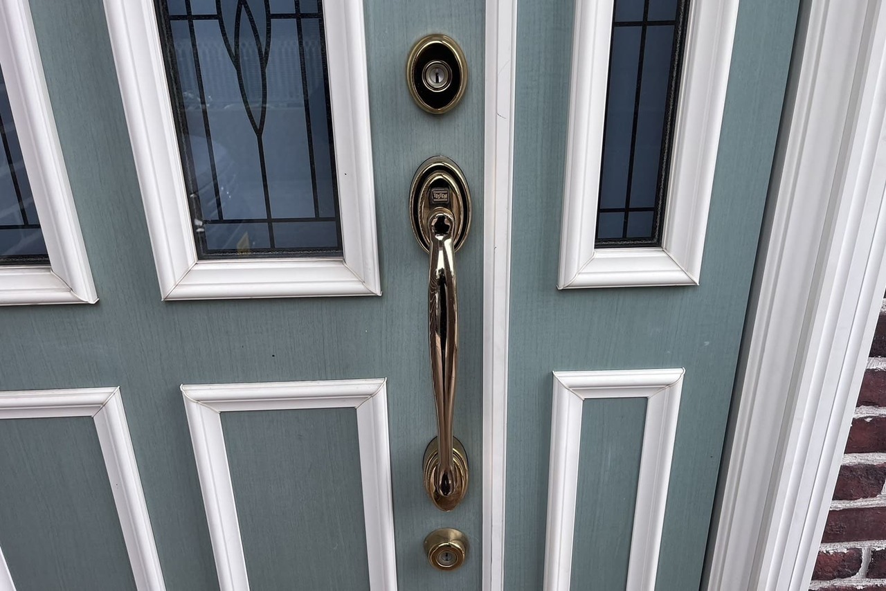 南足柄市にて戸建の玄関の鍵交換のご依頼【FUKI】（ディンプルキー）（タマゴ型）