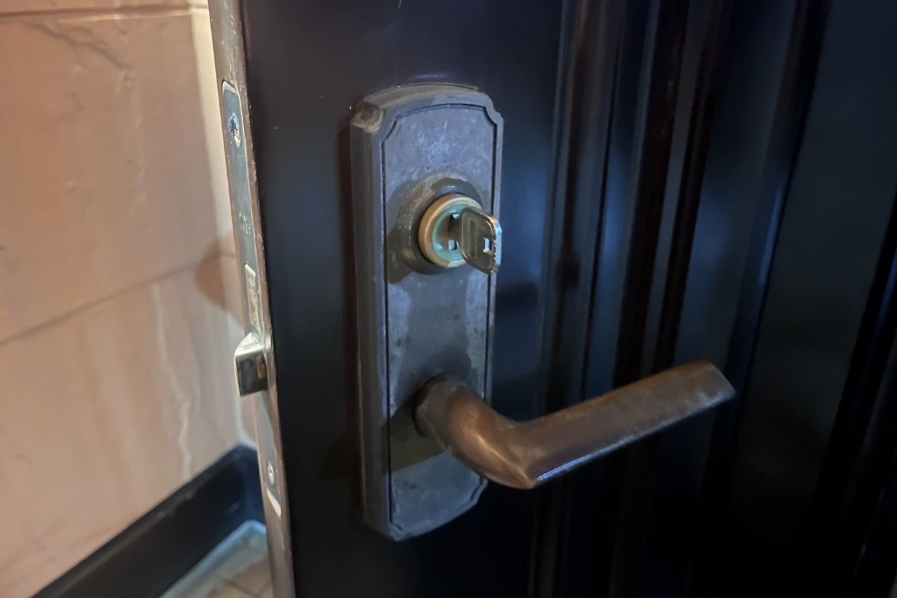 愛甲郡愛川町にて戸建の玄関鍵修理のご依頼（鍵が抜けない）（合鍵）（戸建）