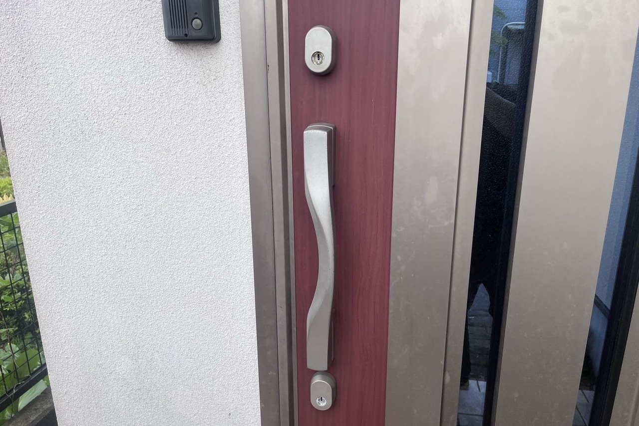 相模原市緑区にて戸建の玄関の鍵修理のご依頼【KABA STAR NEO】（蓄光取り外し）