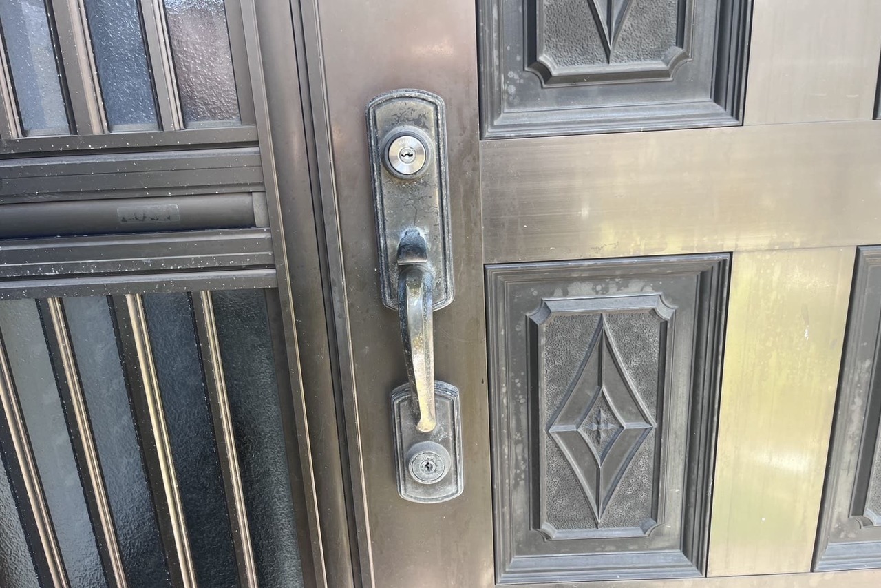 大和市にて戸建の玄関の鍵交換のご依頼【MIWA】（U9シリンダー）