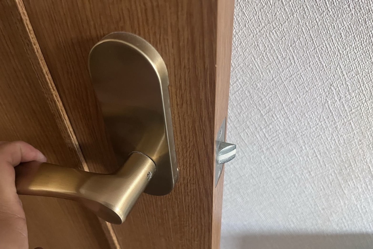 藤沢市にて室内扉の鍵交換のご依頼【GIKEN】（ラッチ）