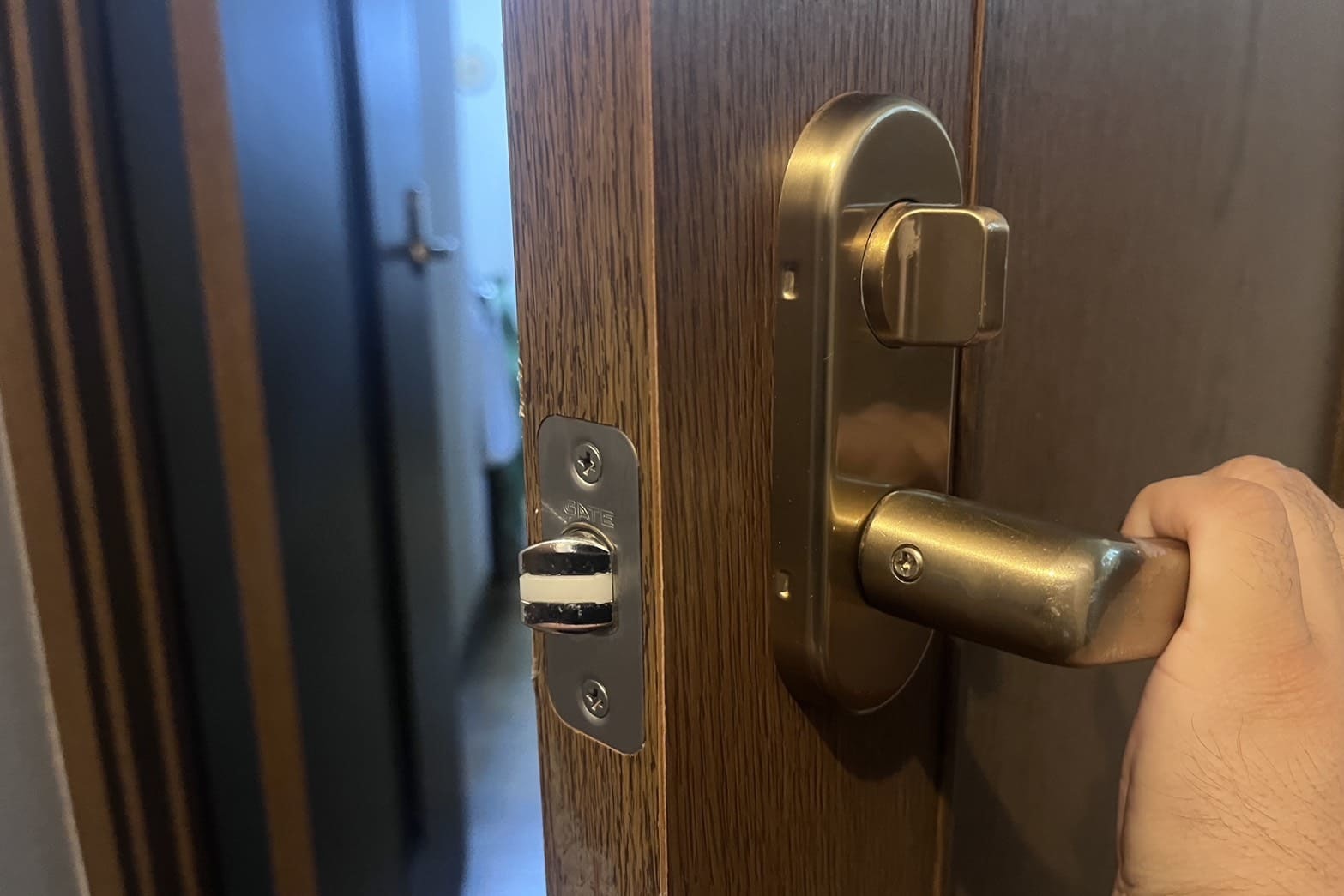 解錠後のトイレの鍵(ラッチ破損)