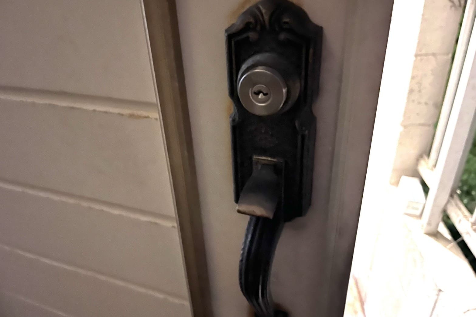 交換後の玄関の鍵【MIWA】（U9シリンダー）