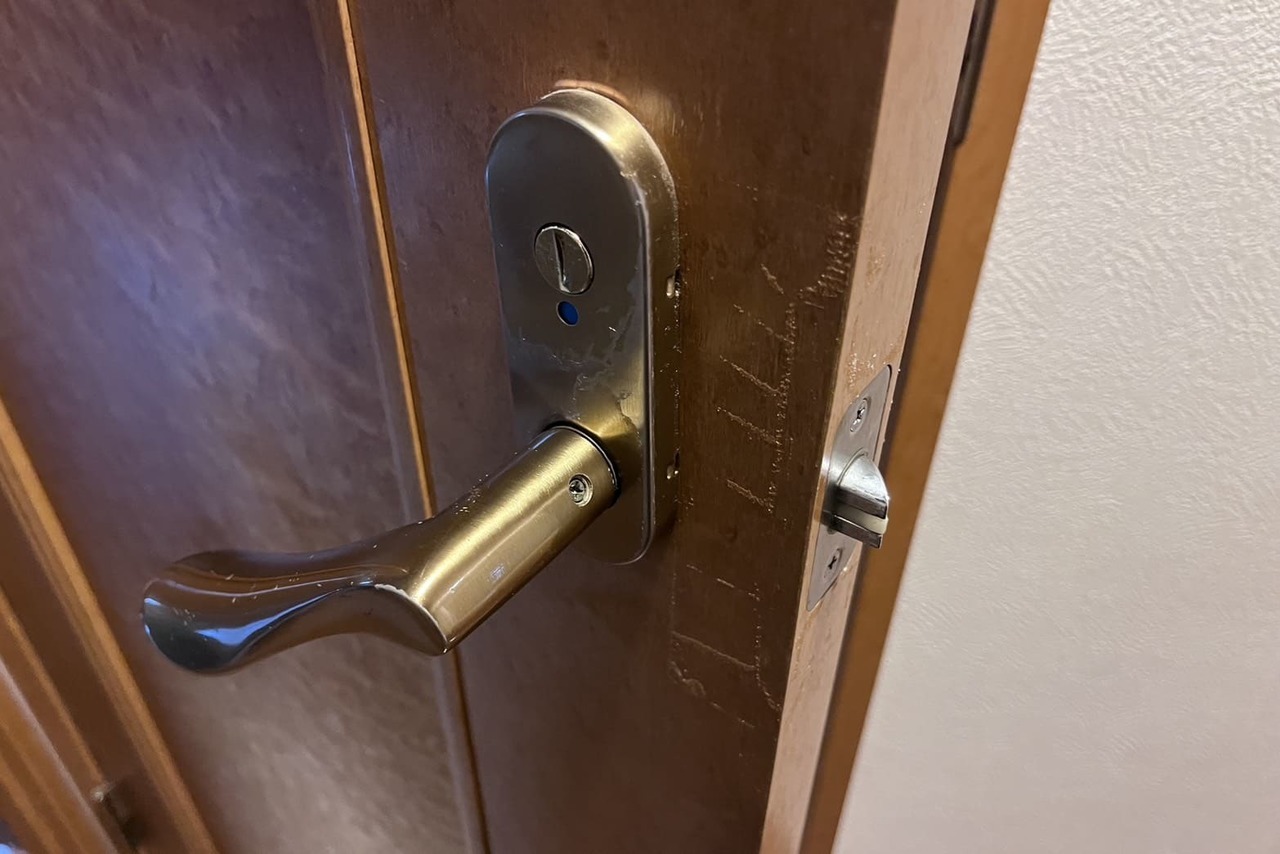 横浜市保土ヶ谷区にてトイレの鍵（ラッチ）交換のご依頼【GIKEN】（ラッチ）