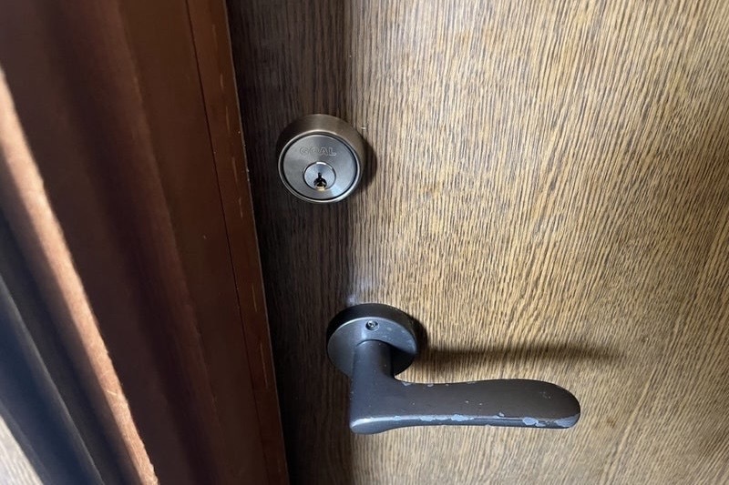 本日は相模原市緑区にて戸建の室内扉鍵新規取り付けのご依頼を頂きました！