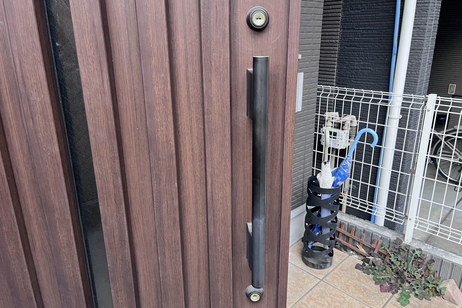 交換前の玄関の鍵【YKK AP】【MIWA】（ディンプルキー）（鍵紛失）（不法侵入）