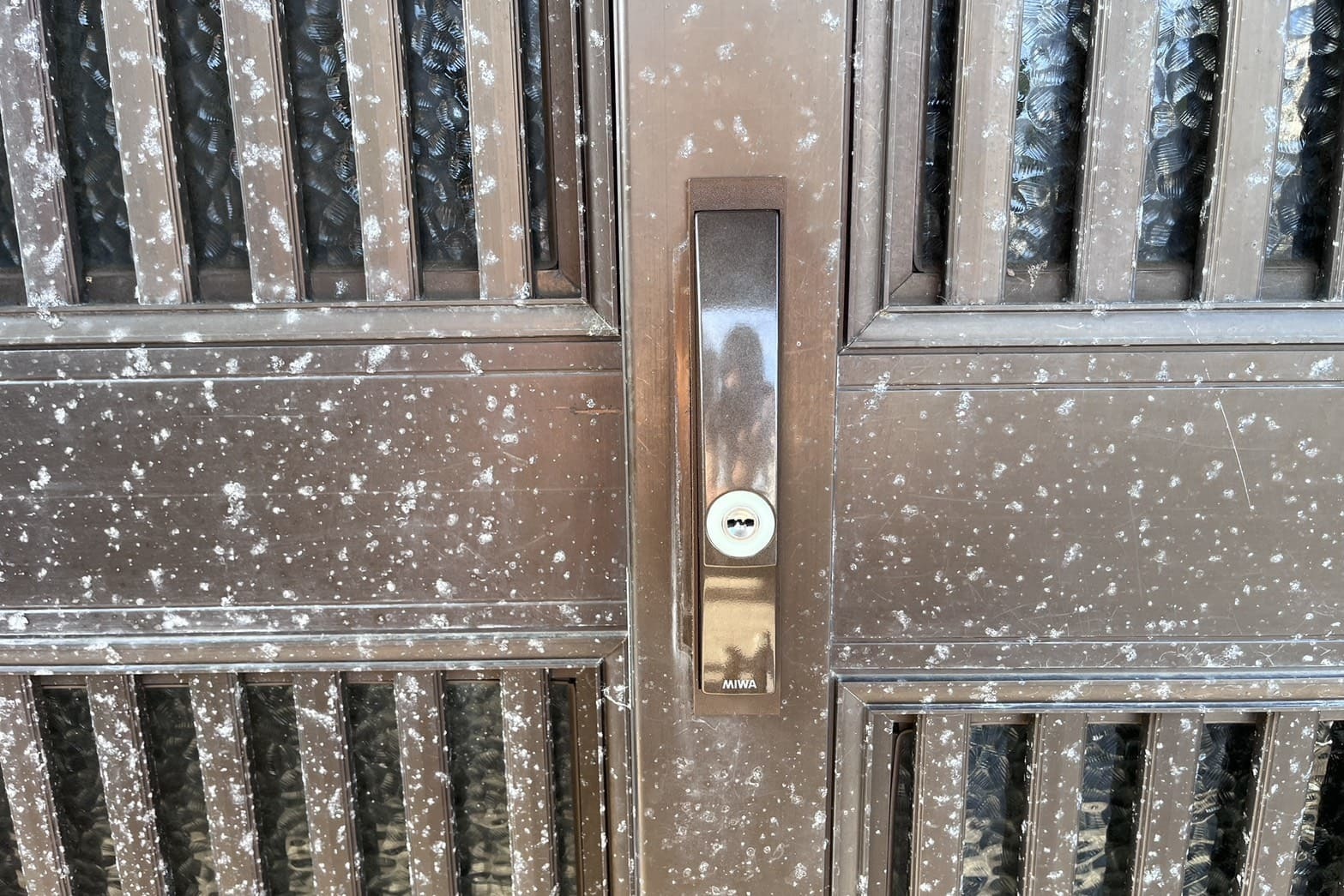 交換後の玄関の鍵【MIWA】（ディンプルキー）（引き違い錠）