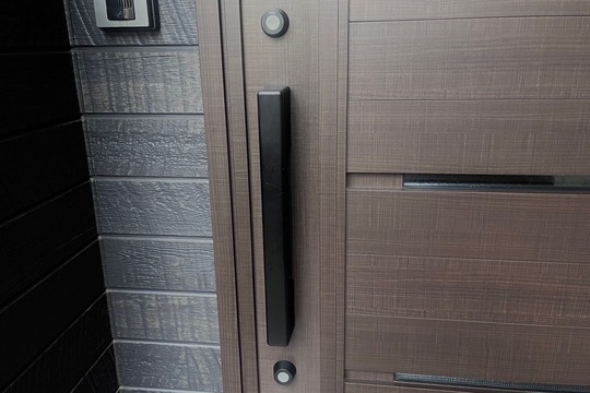 鎌倉市にて玄関の鍵交換のご依頼【LIXIL】（ディンプルキー）