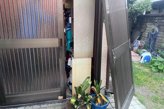 本日は伊勢原市にて戸建の玄関鍵交換のご依頼をいただきました！