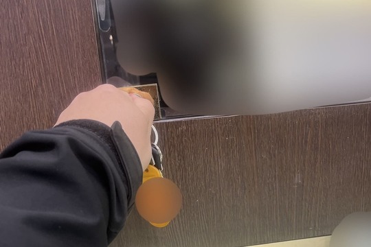 本日は中郡大磯町にてガラスショーケースの鍵開錠のご依頼を頂きました！