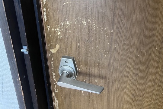 藤沢市にて室内扉の鍵新規取付のご依頼をいただきました！