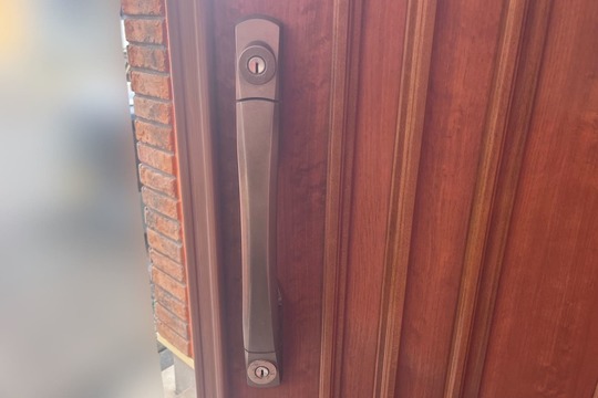 相模原市南区にて玄関の鍵交換のご依頼【GOAL】（プッシュプル錠）（ディンプルキー）