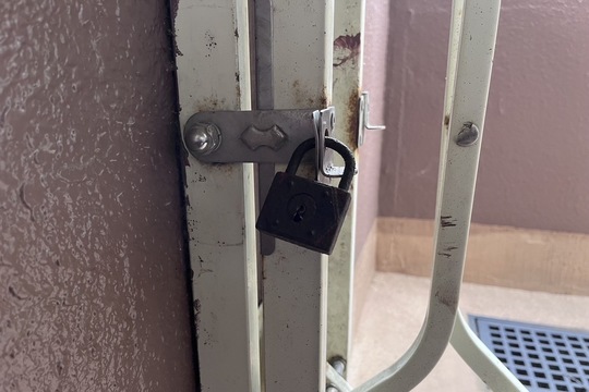 本日は足柄上郡山北町にて南京錠開錠のご依頼をいただきました！