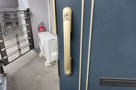 相模原市中央区にて戸建の玄関の鍵交換のご依頼【FUKI】（ディンプルキー）（コア交換）