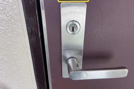 本日のご依頼は足柄上郡開成町にて集合住宅の玄関鍵交換になります！