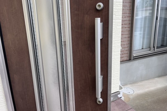 綾瀬市にて戸建の玄関の鍵交換のご依頼【MIWA】（U9シリンダー）