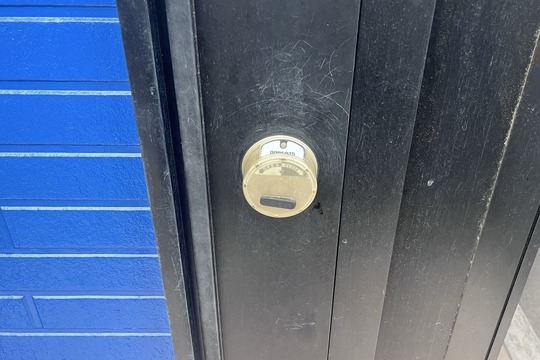 愛甲郡愛川町にて玄関の鍵修理のご依頼【GIKEN】（カードキー）（カードキー抜き）