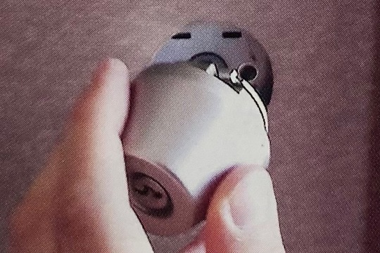 シリンダーを取り外す