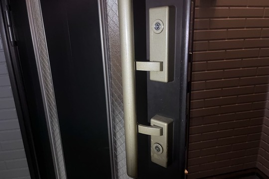相模原市中央区にて戸建の玄関の鍵交換のご依頼【MIWA】（ディスクシリンダー）（U9シリンダー）