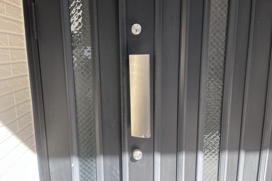 相模原市緑区にて戸建の玄関の鍵交換のご依頼【WEST】（ディンプルキー）（引越し）（ミサワホーム）