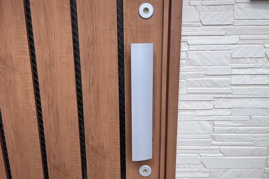 茅ヶ崎市にて玄関の鍵交換のご依頼【MIWA】（ディンプルキー）（コア交換）