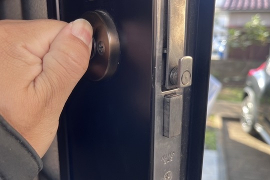 中郡二宮町にて戸建の玄関の鍵修理のご依頼