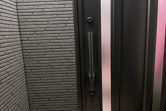 足柄下郡真鶴町にて戸建の玄関の鍵交換のご依頼【MIWA】（U9シリンダー）
