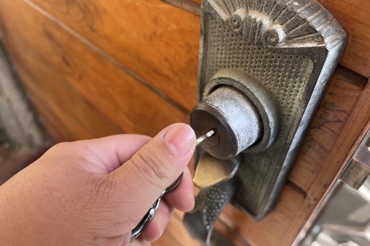 三浦郡葉山町にて戸建の玄関鍵修理のご依頼を頂きました！