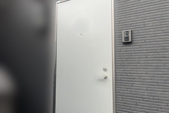 本日は座間市にて集合住宅の玄関鍵開錠のご依頼をいただきました！